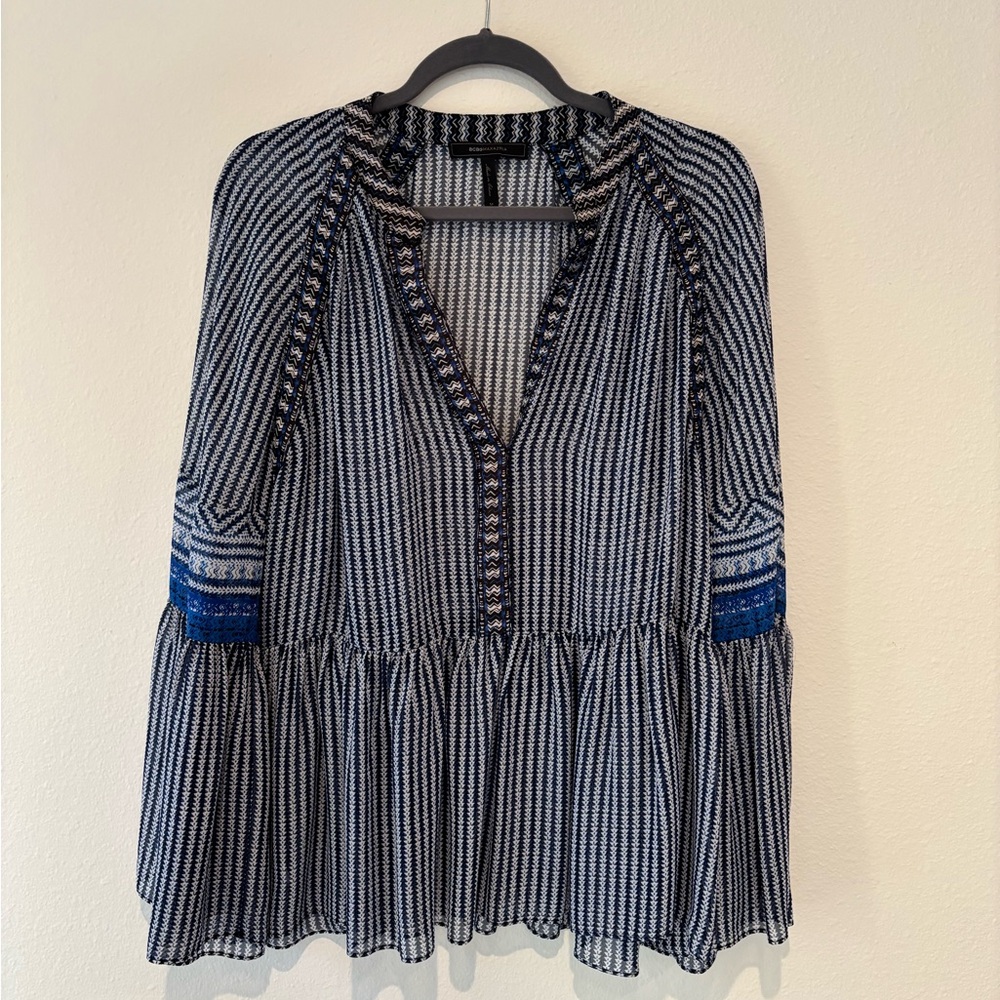 BCBGMaxAzria Black and Blue Patterned Blouse